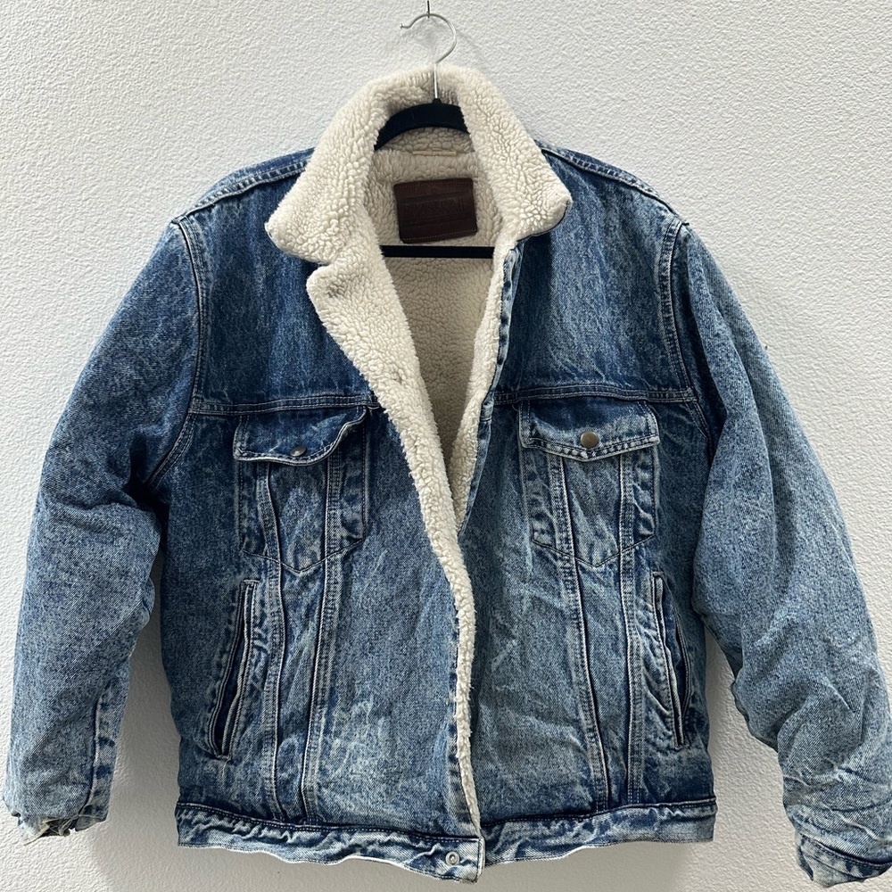 Vintage Nordstrom BRASSRAIL Trucker / Denim Lined Sherpa Heavy Jacket Distressed